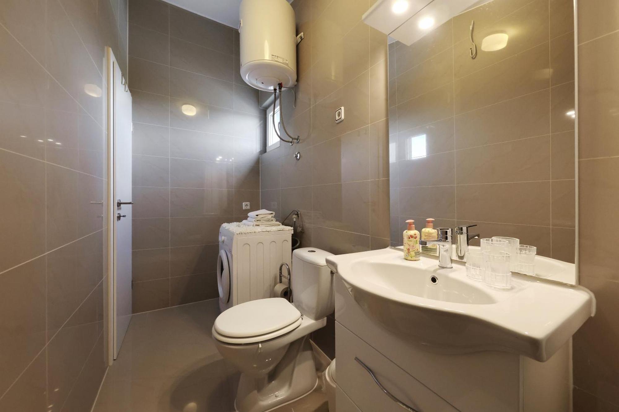 Apartments Rosini, 300M From The Beach With Shared Tavern And Bikes, Nin Exterior photo